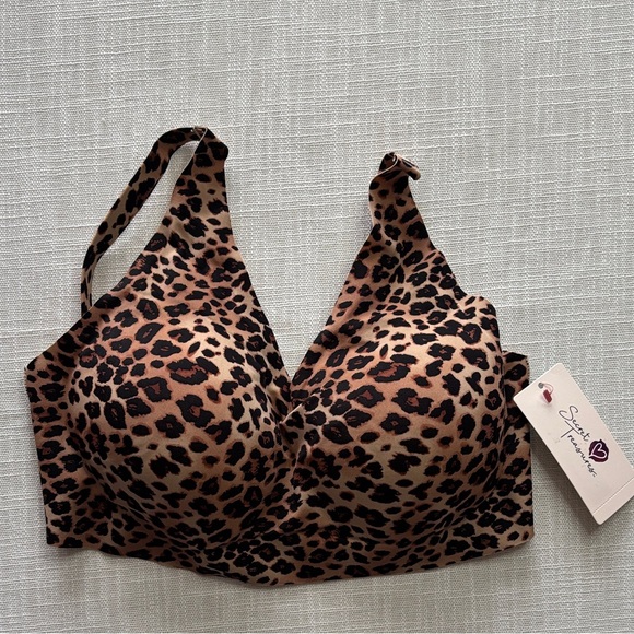 Secret Treasures Other - Secret Treasures Wild Leopard Print Bra